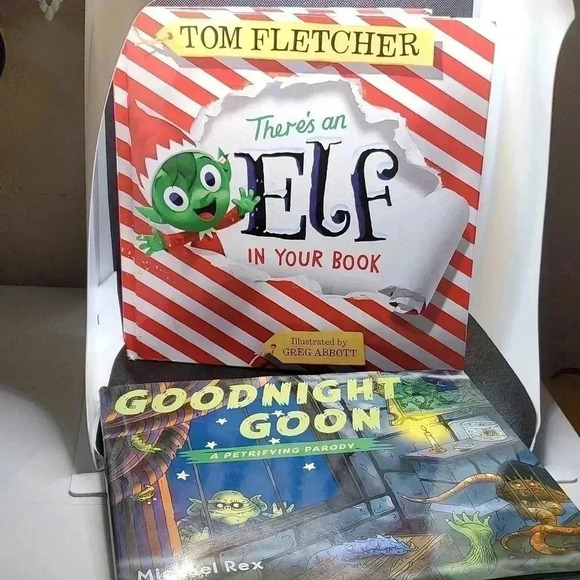 Lot of 2 books - Picture 9 of 9